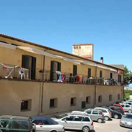 Le Maree Al Molo アパート リオ・マリーナ